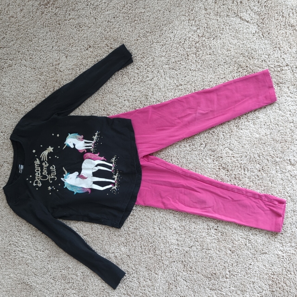 Long sleeve  t- shirt with matching leggings
